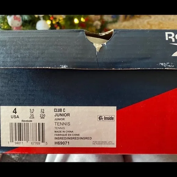 cardi b Club C Reebok 5.5 Women/4 Big Kids - Picture 5 of 6